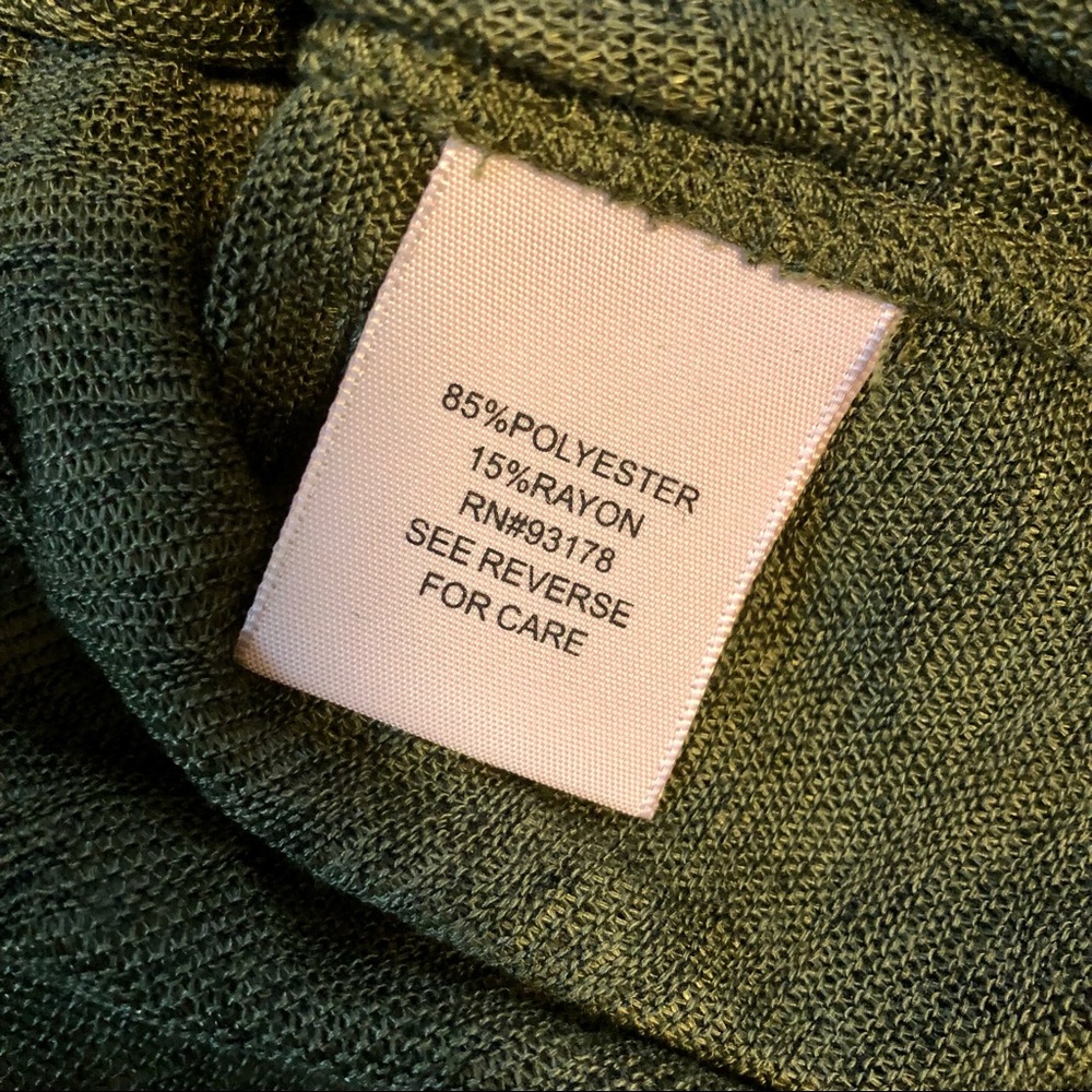 *NWT* Philosophy Long sleeve - Picture 4 of 5